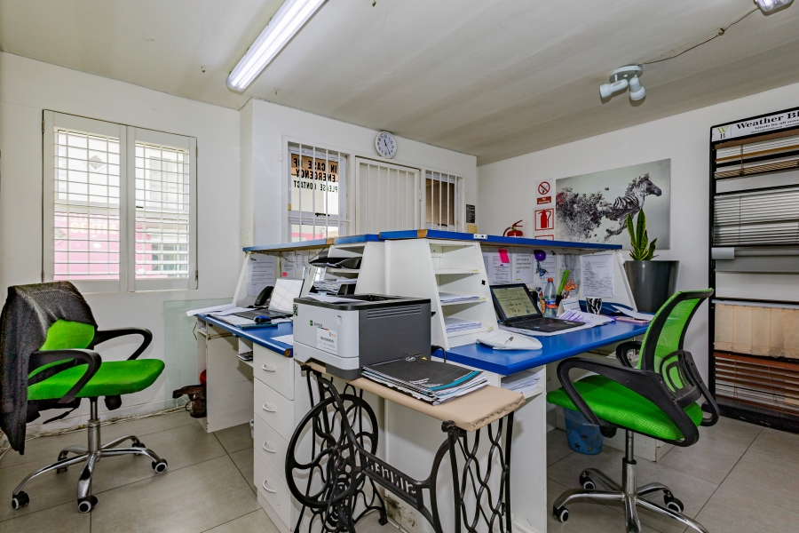 Commercial Property for Sale in Paarden Eiland Western Cape